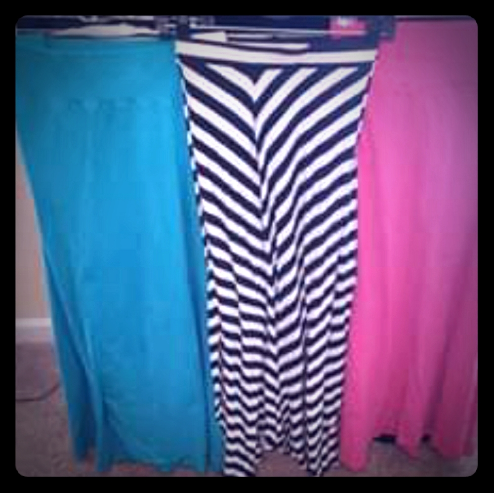 Maxi skirts